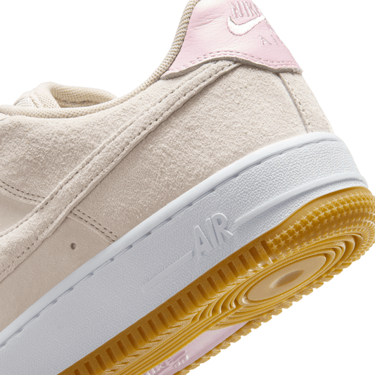 Nike SB Air Force 1 Light Orewood Brown/White