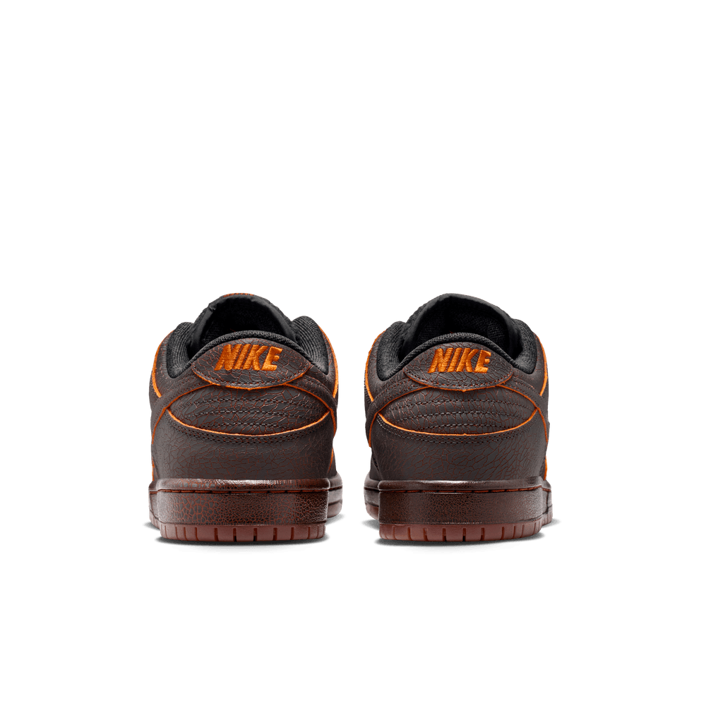 Nike SB Dunk Low Pro Premium Krampus Smoke Grey/Campfire Orange