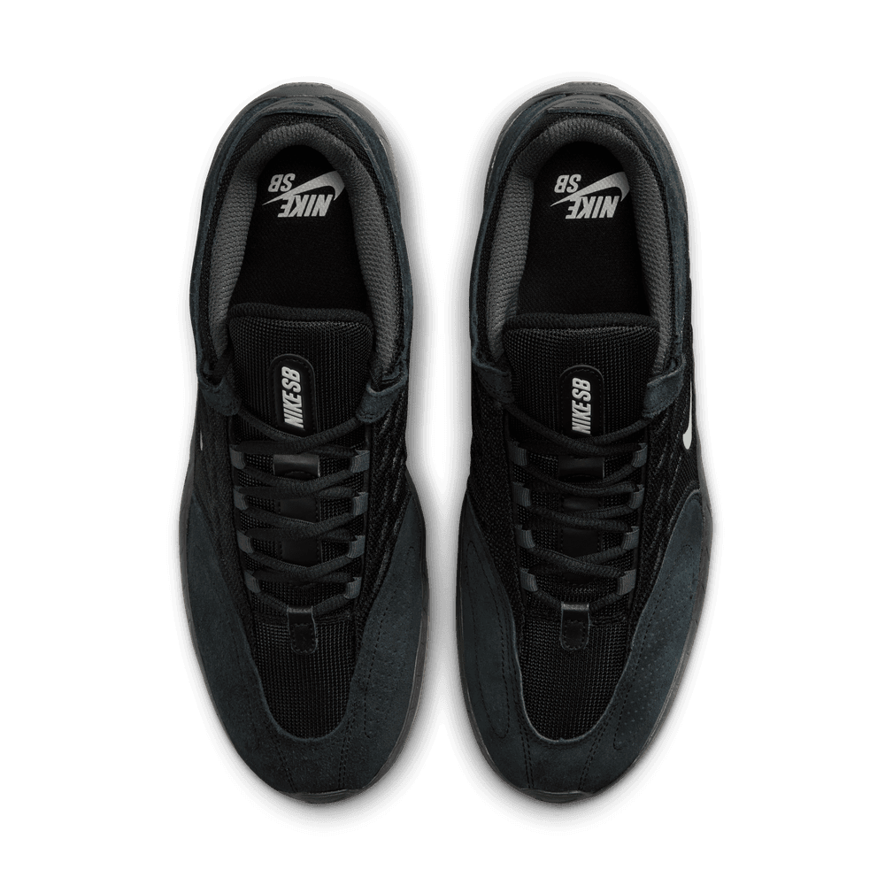 Nike SB Vertebrae Black/Gum