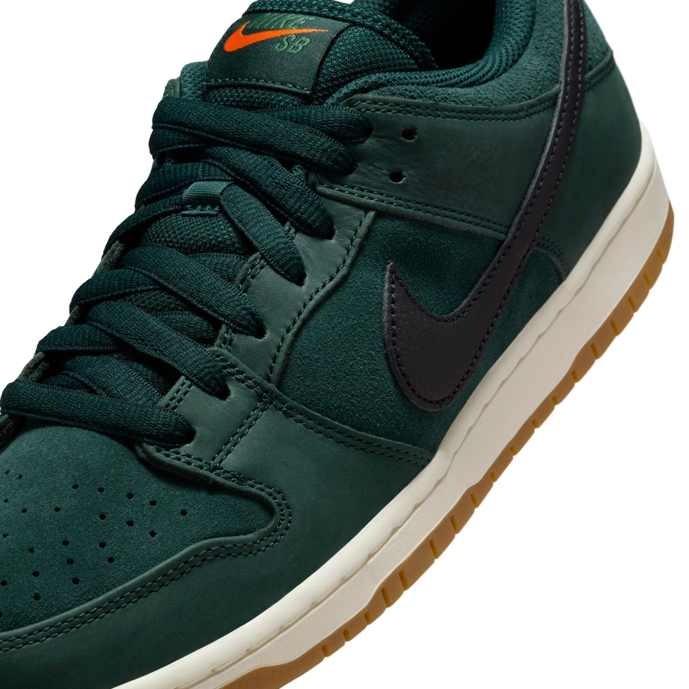 Nike SB Dunk Low Pro Deep Fir/Black/Sail