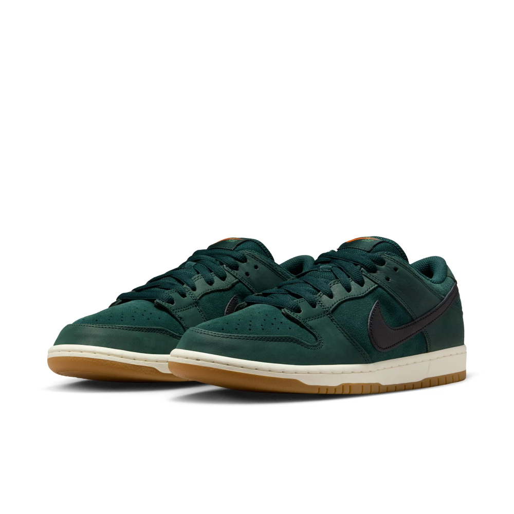 Nike SB Dunk Low Pro Deep Fir/Black/Sail