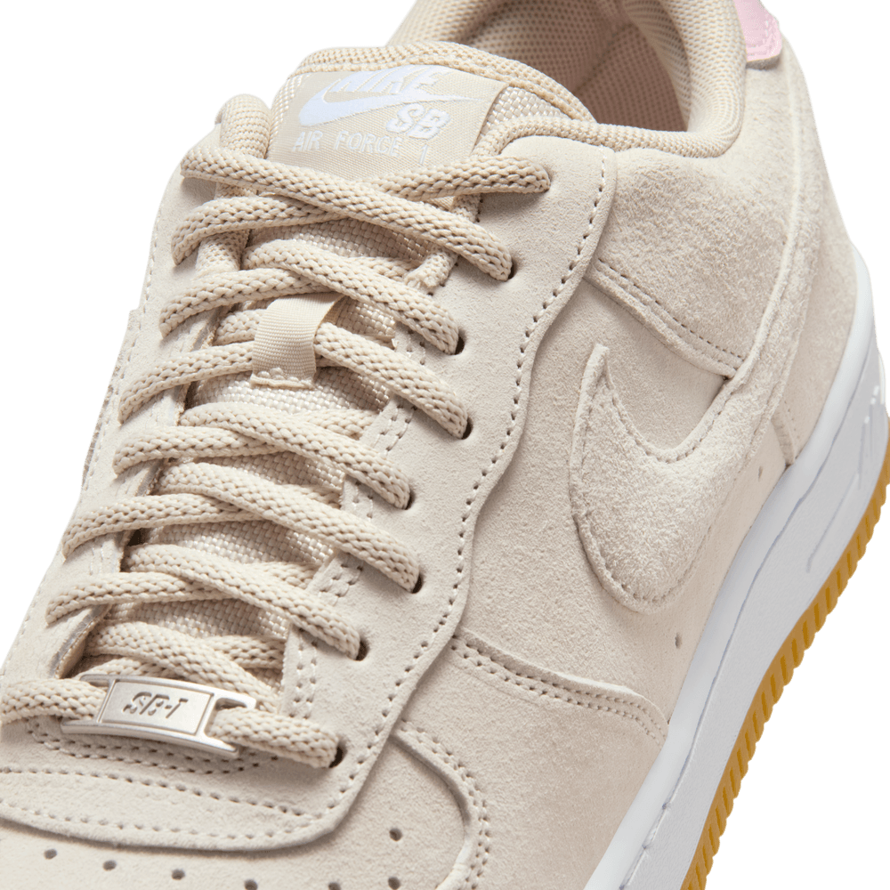 Nike SB Air Force 1 Light Orewood Brown/White