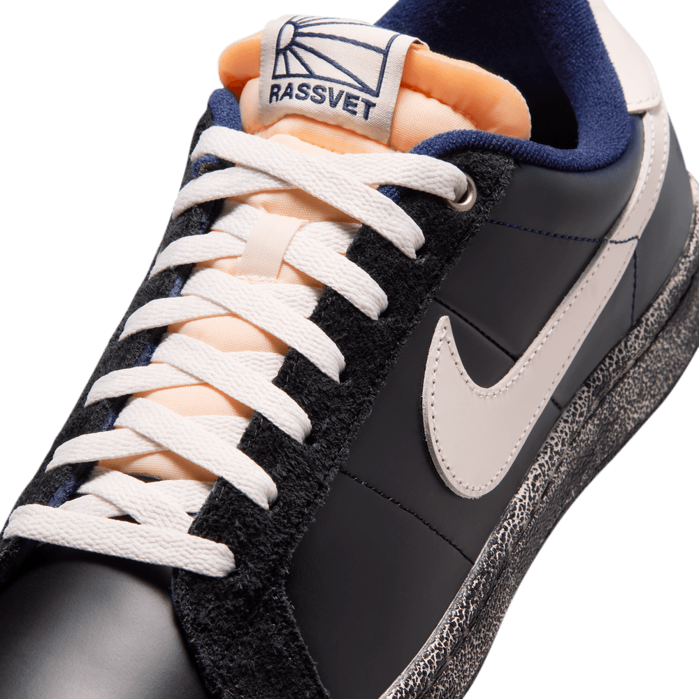 Nike SB Zoom Tennis Classic x Rassvet