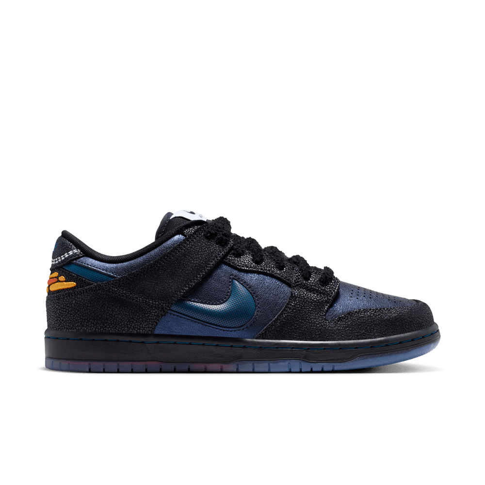 Nike SB Dunk Low Pro x Bluetile Black / Marina / White / Campfire Orange`