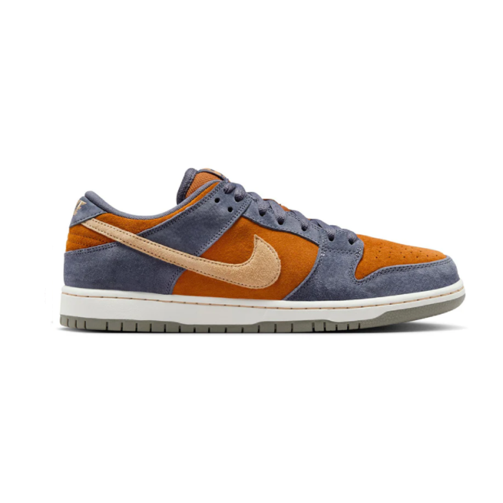 Nike Dunk SB Dunk Low Pro Light Carbon Monarch