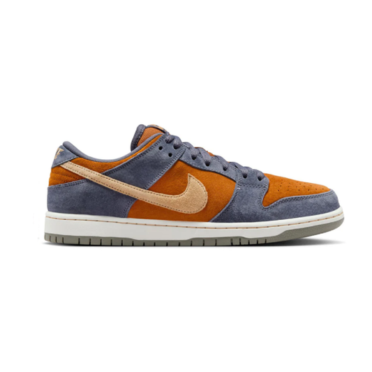 Nike Dunk SB Dunk Low Pro Light Carbon Monarch
